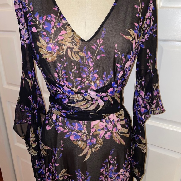 BCBG dress - Picture 3 of 5